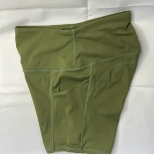 Oalka Activewear Women’s Green High Waisted Side Pocket Biker Shorts Size Small thumbnail 4