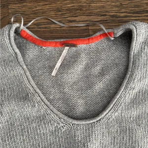 Free people heather grey v neck drop sleeve oversized knit jumper sweater thumbnail 4