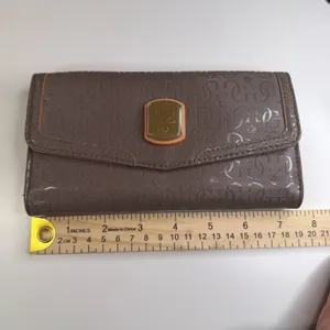 GUESS women's accessory wallet from the brand‎ thumbnail 4