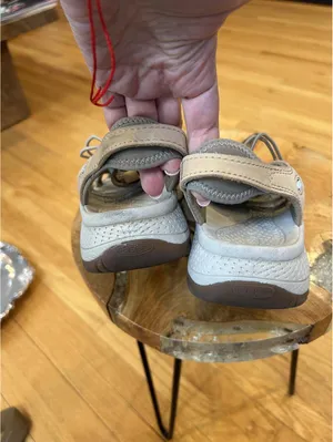 Keen Beige Outdoor Sport Sandals with Adjustable Bungee Laces Sz 8.5 thumbnail 3