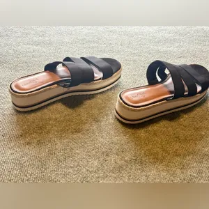 Universal Thread Women's Black Florence Sporty Platform Sandals thumbnail 5