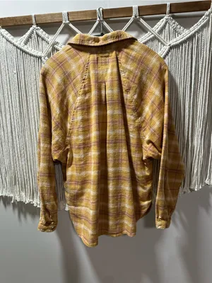 American Eagle Outfitters Yellow and Pink Plaid Button-Down Shirt thumbnail 5