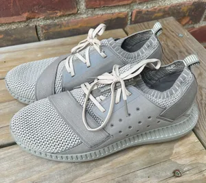 Under Armour Shoes thumbnail 3