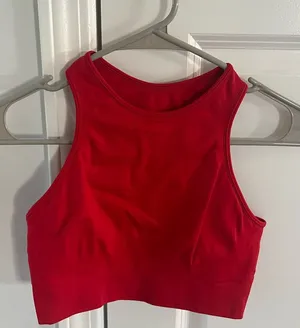 Fresought | Sports Bra Size M thumbnail 1