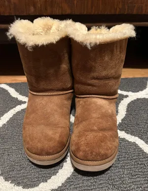 UGG Bailey Bow II Boots thumbnail 1