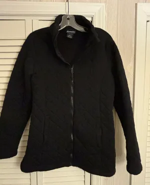 BKACK WINTER JACKET thumbnail 1
