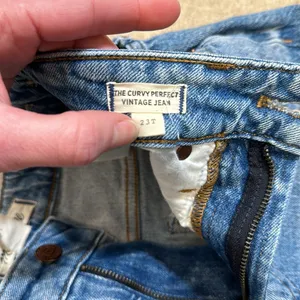 Madewell The Curvy Perfect Vintage Raw Hem Distressed Jean Women Blue 23T Tall thumbnail 6