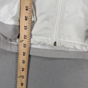 The North Face Flight Series Womens Jacket White Grey Zip Windbreaker Medium thumbnail 5