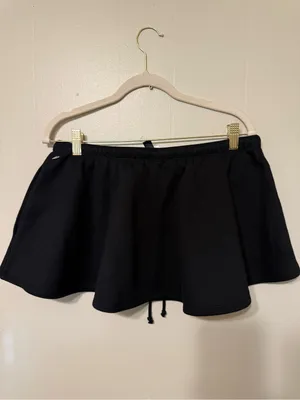 Skims Women's Black Drawstring Skort Skirt M thumbnail 9