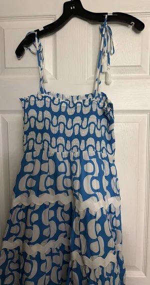 Avara dress Blue Size M thumbnail 1