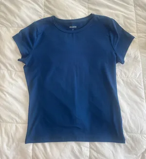 Hollister T-Shirt thumbnail 1