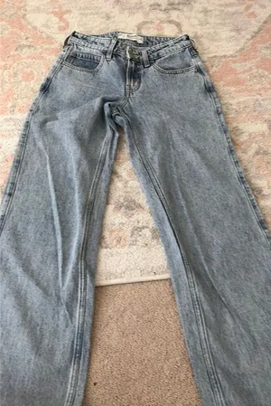 Hollister Jeans thumbnail 1