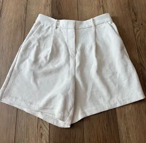 Abercrombie trouser shorts thumbnail 1