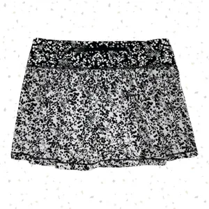 Lululemon Pace Rival Skirt Black White Print Tennis Fit Pickleball Skort Size 4 thumbnail 2