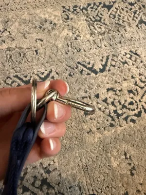 Lululemon Keychain thumbnail 3