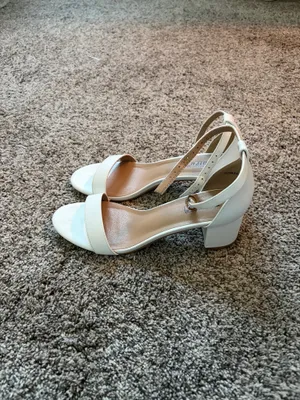 White Heels Amazon thumbnail 2