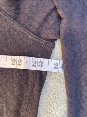 Lululemon Back in Action long g sleeve veil black loungewear activewear gym L thumbnail 7