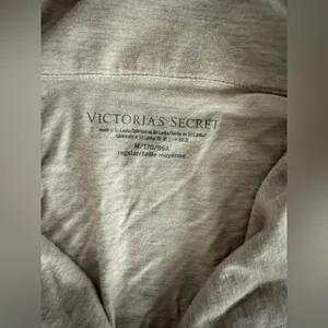 Victoria’s Secret medium sleep set with lace detail thumbnail 7