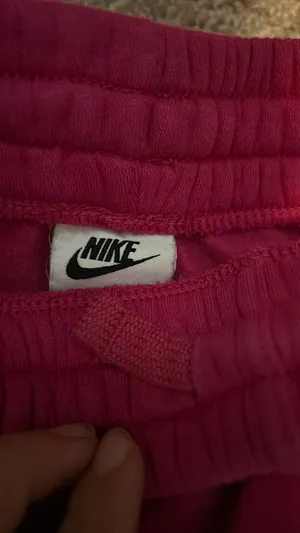 Sweatpants thumbnail 2