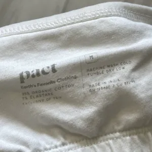 Pact Organic Tank Top cotton shelf bra womens White medium basic natural casual thumbnail 2
