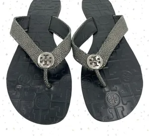Tory Burch Thora Stingray Black Leather Thong Sandals Smoke Silver Foil Size 10 thumbnail 1