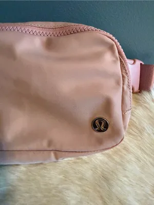 Lululemon Everywhere Pink Nylon Belt Bag thumbnail 2