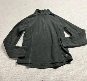 ⭐️Mountain Hardwear Black 1/4 Zip Fleece Pullover Sweatshirt Size Medium EUC thumbnail 1