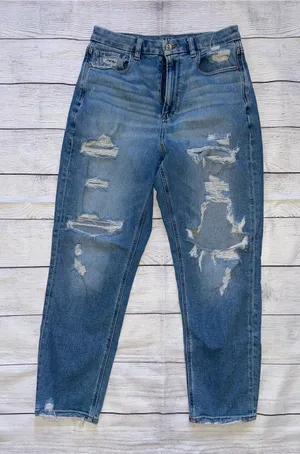 American Eagle Curvy Mom Jeans thumbnail 1