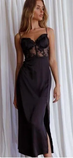 Selfie Leslie Trophy Lace Bodice Midi Dress Black Satin Size Medium M NWT thumbnail 1
