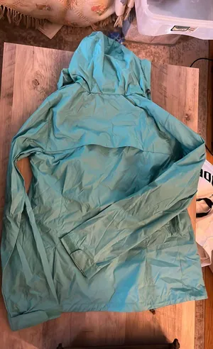 Columbia Raincoat thumbnail 1