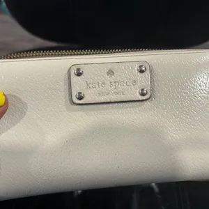 Kate Spade Light Cream Wallet thumbnail 10