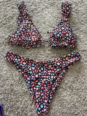 Bikini set Multiple thumbnail 1