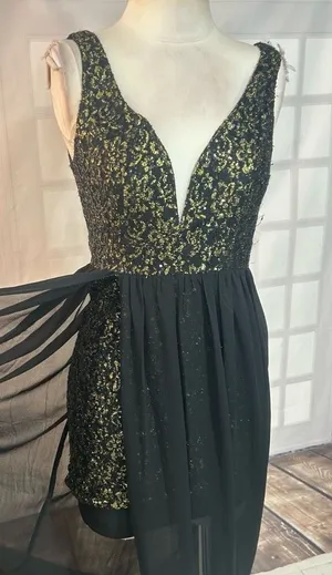 🔥5/$25 sale🔥 ark & co NWT black and gold bodycon mini with sheer black chiffon thumbnail 1