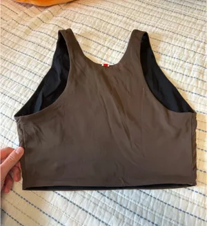 Tracksmith Turnover Crop Top thumbnail 2