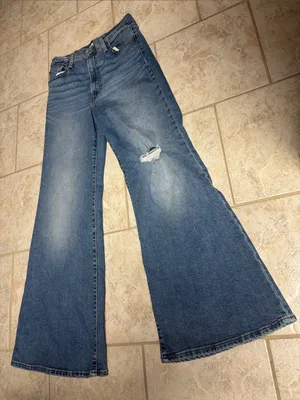Levi “Ribcage Bell” Jeans thumbnail 3