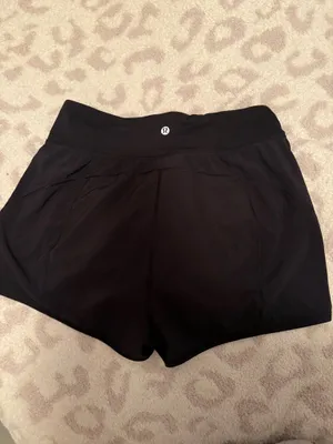 Lululemon high rise shorts thumbnail 2