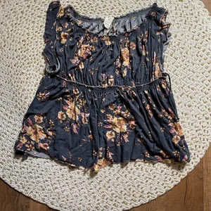 We The Free FREE PEOPLE || Sam Off The Shoulder top thumbnail 4