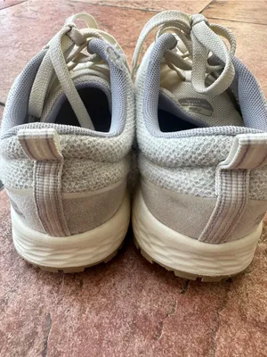 New Balance women's Knit Lace-Up Sneakers - Cream thumbnail 4