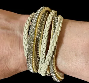 Bracelet thumbnail 1