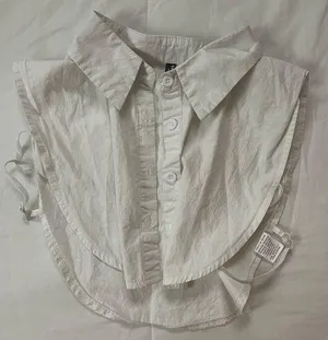 SheIn Plus Solid Button Front Dickie thumbnail 1