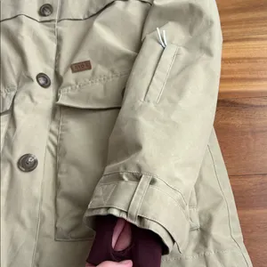 RIDE snowboard jacket thumbnail 3