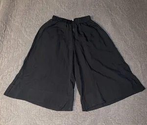 HALARA Black Elastic Waist Wide-Leg Pants thumbnail 1