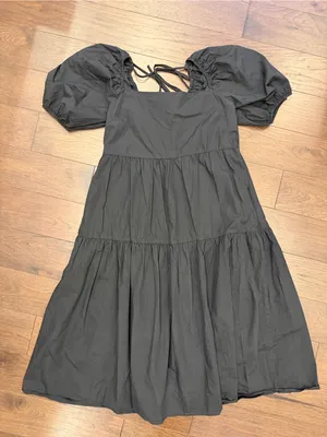 Moodie Black Puff Sleeve Midi Tiered Dress Size Large - C11-434 thumbnail 1