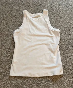 Free assembly tank top thumbnail 1