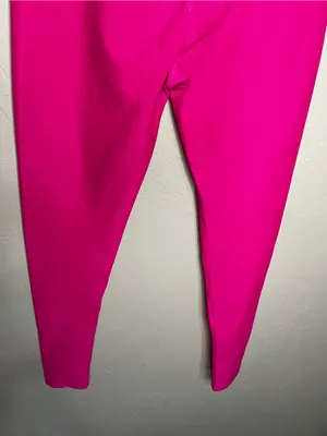 Beyond Yoga Caught in the Midi Pink Glow‎ High Waisted Leggings 24" Inseam thumbnail 6