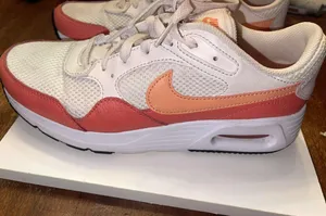 Nike Size 8  Air Max thumbnail 1