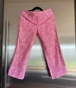 Lilly Pulitzer Capri Pants Palm Beach Fit Pink Fish Size 10 thumbnail 1