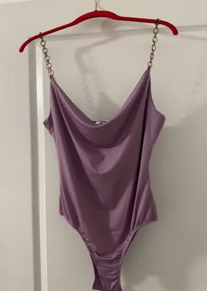 Princess Polly Purple Bodysuit With Gold Chain Straps thumbnail 1