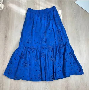 Loft EUC Women's Blue Tiered Eyelet Midi Skirt Size L thumbnail 1