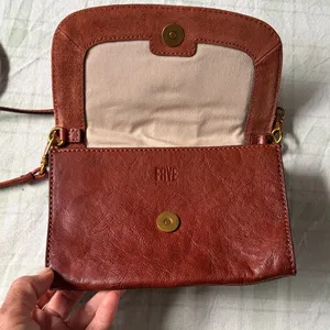 Frye Ring Elegant Brown Leather Crossbody Bag thumbnail 5